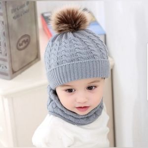 2 Piece boy/girl knit hat & halter set